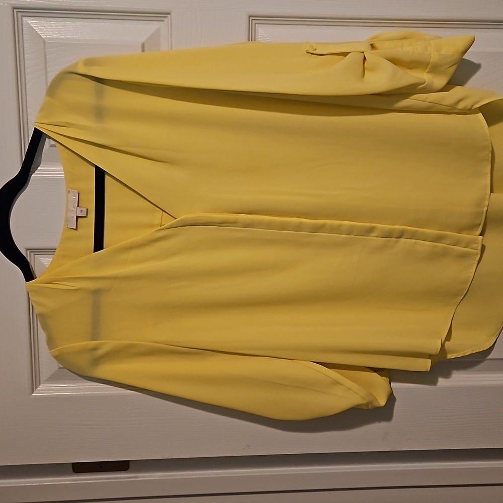 Yellow, Medium, & Layered flowing blouse